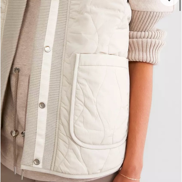 Nwt Varley Covey Reversible Quilt Gilet Vest • Dosa / white Size S - Picture 7 of 11